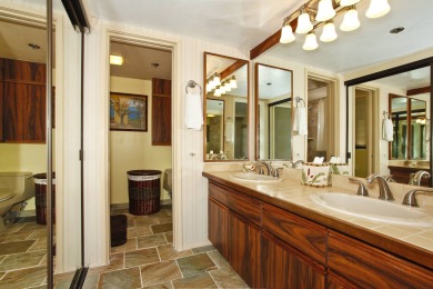 Lake House INCREDIBLE OCEAN VIEW! AC, Wi-Fi, Pool, FREE Valet Parking, Steps to Beach!, , on Oahu - Honolulu in Hawaii - Lakehouse Vacation Rental - Lake Home for rent on LakeHouseVacations.com