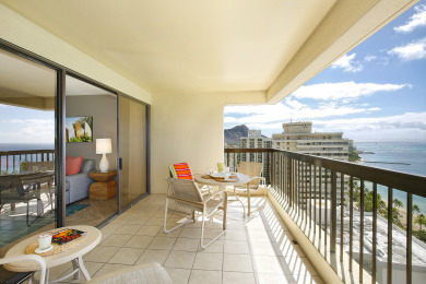 Lake House Amazing OCEAN VIEWS, Full Kitchen, WasherDryer, Pool, Newly Renovated 2018, , on Oahu - Honolulu in Hawaii - Lakehouse Vacation Rental - Lake Home for rent on LakeHouseVacations.com