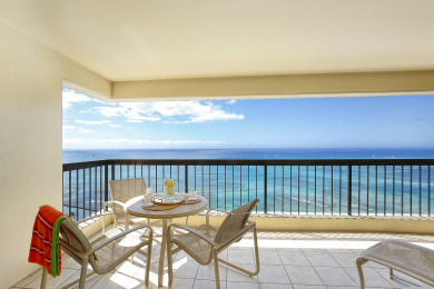 Lake House Amazing OCEAN VIEWS, Full Kitchen, WasherDryer, Pool, Newly Renovated 2018, , on Oahu - Honolulu in Hawaii - Lakehouse Vacation Rental - Lake Home for rent on LakeHouseVacations.com