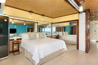 Lake House Luxurious BEACHFRONT Condo with Fabulous Ocean Views at Waikiki Shore!, , on Oahu - Honolulu in Hawaii - Lakehouse Vacation Rental - Lake Home for rent on LakeHouseVacations.com