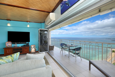 Lake House Luxurious BEACHFRONT Condo with Fabulous Ocean Views at Waikiki Shore!, , on Oahu - Honolulu in Hawaii - Lakehouse Vacation Rental - Lake Home for rent on LakeHouseVacations.com