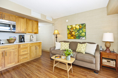 Lake House Ocean View plus central AC, 5-10 minute walk to beach! Sleeps 4., , on Oahu - Honolulu in Hawaii - Lakehouse Vacation Rental - Lake Home for rent on LakeHouseVacations.com