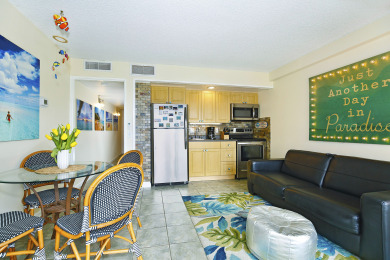 Lake House Just Another Amazing Day in Paradise! Ocean View, AC, 5-min. walk to beach!, , on Oahu - Honolulu in Hawaii - Lakehouse Vacation Rental - Lake Home for rent on LakeHouseVacations.com
