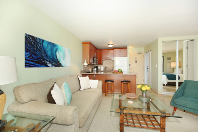 Lake House Partial Ocean View! Toto Washlet, FREE Parking, WasherDryer, Wi-Fi! Sleeps 4, , on Oahu - Honolulu in Hawaii - Lakehouse Vacation Rental - Lake Home for rent on LakeHouseVacations.com
