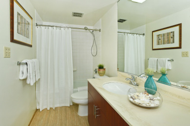 Lake House Beautiful Ko'olau Mountain Views! AC, Free Wi-Fi, Pool!, , on Oahu - Honolulu in Hawaii - Lakehouse Vacation Rental - Lake Home for rent on LakeHouseVacations.com