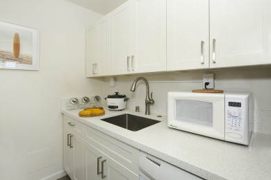 Lake House OceanDiamond Head Views, High Floor, AC, WasherDryer, WiFi, Parking!, , on Oahu - Honolulu in Hawaii - Lakehouse Vacation Rental - Lake Home for rent on LakeHouseVacations.com