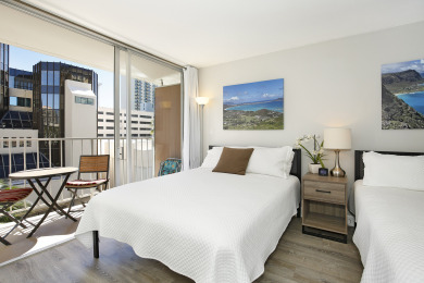 Lake House UPGRADED studio with kitchenette, AC, one FREE parking and Wi-Fi!, , on Oahu - Honolulu in Hawaii - Lakehouse Vacation Rental - Lake Home for rent on LakeHouseVacations.com