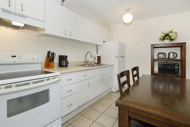 Lake House Budget-Friendly and Air-Conditioned with Washlet and WasherDryer!, , on Oahu - Honolulu in Hawaii - Lakehouse Vacation Rental - Lake Home for rent on LakeHouseVacations.com