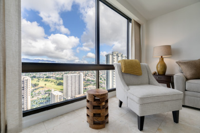 Lake House High floor with AC and Tropical Ko'olau Mountain views! Washlet!, , on Oahu - Honolulu in Hawaii - Lakehouse Vacation Rental - Lake Home for rent on LakeHouseVacations.com