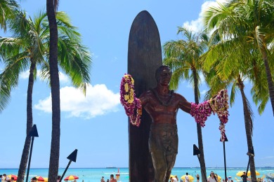Lake House Large Penthouse 1 Bdr2 Bath with Washlets, Wi-Fi, AC, FREE Parking, , on Oahu - Honolulu in Hawaii - Lakehouse Vacation Rental - Lake Home for rent on LakeHouseVacations.com