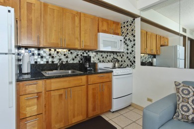 Lake House Ocean View! AC, Wi-Fi, 5-min. walk to beach., , on Oahu - Honolulu in Hawaii - Lakehouse Vacation Rental - Lake Home for rent on LakeHouseVacations.com