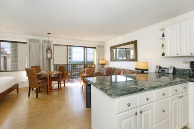 Lake House Beautiful eco-friendly studio with washerdryer, one FREE parking and Wi-Fi!, , on Oahu - Honolulu in Hawaii - Lakehouse Vacation Rental - Lake Home for rent on LakeHouseVacations.com