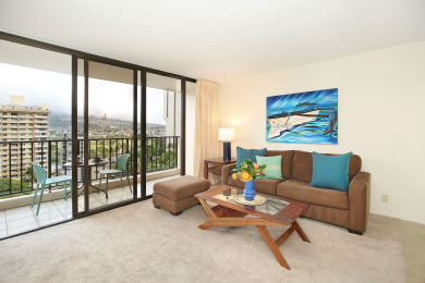 Lake House Waikiki mountain view, close to beach & restaurants! Parking, kitchen, pool!, , on Oahu - Honolulu in Hawaii - Lakehouse Vacation Rental - Lake Home for rent on LakeHouseVacations.com