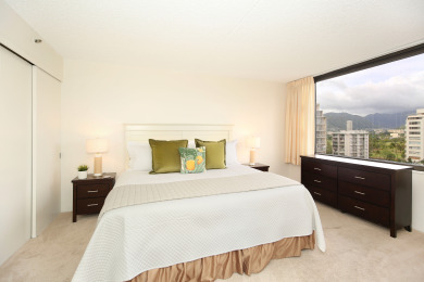 Lake House Waikiki mountain view, close to beach & restaurants! Parking, kitchen, pool!, , on Oahu - Honolulu in Hawaii - Lakehouse Vacation Rental - Lake Home for rent on LakeHouseVacations.com