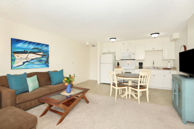 Lake House Waikiki mountain view, close to beach & restaurants! Parking, kitchen, pool!, , on Oahu - Honolulu in Hawaii - Lakehouse Vacation Rental - Lake Home for rent on LakeHouseVacations.com