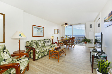 Lake House Waikiki Ocean & Yacht Harbor Views! Short Walk to Beach, Shops & restaurants!, , on Oahu - Honolulu in Hawaii - Lakehouse Vacation Rental - Lake Home for rent on LakeHouseVacations.com