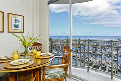 Lake House Waikiki Ocean & Yacht Harbor Views! Short Walk to Beach, Shops & restaurants!, , on Oahu - Honolulu in Hawaii - Lakehouse Vacation Rental - Lake Home for rent on LakeHouseVacations.com
