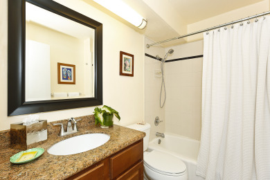 Lake House Waikiki Ocean & Yacht Harbor Views! Short Walk to Beach, Shops & restaurants!, , on Oahu - Honolulu in Hawaii - Lakehouse Vacation Rental - Lake Home for rent on LakeHouseVacations.com
