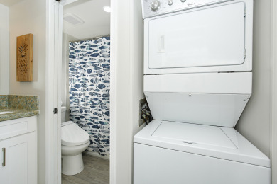 Lake House Great for Families, Washlet, WD, Free Parking, Wi-Fi! HUGE Lanai!, , on Oahu - Honolulu in Hawaii - Lakehouse Vacation Rental - Lake Home for rent on LakeHouseVacations.com