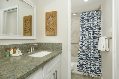 Lake House Great for Families, Washlet, WD, Free Parking, Wi-Fi! HUGE Lanai!, , on Oahu - Honolulu in Hawaii - Lakehouse Vacation Rental - Lake Home for rent on LakeHouseVacations.com