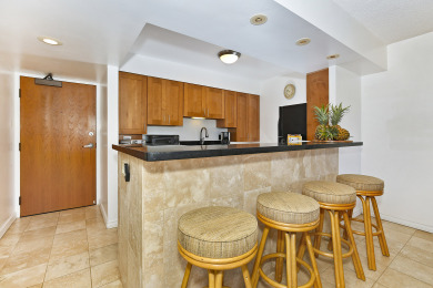 Lake House Breathtaking Diamond Head and Sunrise Views!, , on Oahu - Honolulu in Hawaii - Lakehouse Vacation Rental - Lake Home for rent on LakeHouseVacations.com