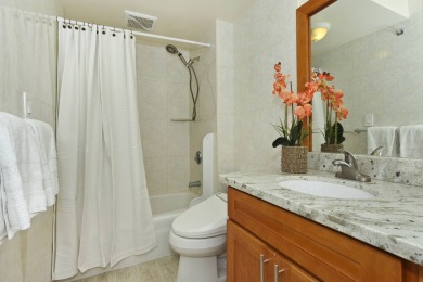 Lake House Comfort AND Convenience with Partial Ocean View!, , on Oahu - Honolulu in Hawaii - Lakehouse Vacation Rental - Lake Home for rent on LakeHouseVacations.com