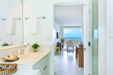 Lake House Rolling surf, gentle trade winds, and unparalleled ocean views await you!, , on Oahu - Honolulu in Hawaii - Lakehouse Vacation Rental - Lake Home for rent on LakeHouseVacations.com