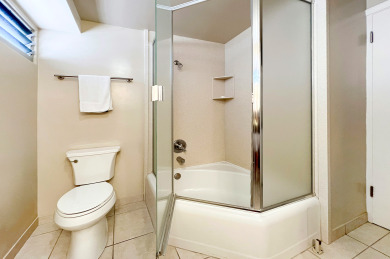 Lake House Gorgeous Monthly rental Near the Beach w Iconic Ocean, City, Mountain Views!, , on Oahu - Honolulu in Hawaii - Lakehouse Vacation Rental - Lake Home for rent on LakeHouseVacations.com