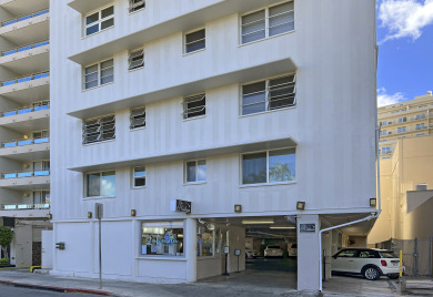 Lake House 1 Block from World-Famous Waikiki Beach in the Heart of Waikiki!, , on Oahu - Honolulu in Hawaii - Lakehouse Vacation Rental - Lake Home for rent on LakeHouseVacations.com