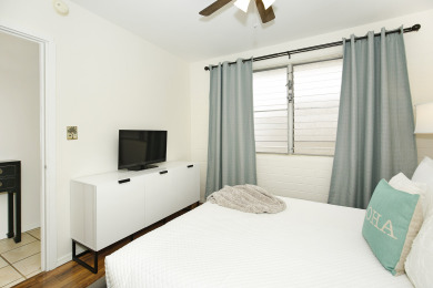 Lake House 1 Block from World-Famous Waikiki Beach in the Heart of Waikiki!, , on Oahu - Honolulu in Hawaii - Lakehouse Vacation Rental - Lake Home for rent on LakeHouseVacations.com