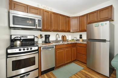 Lake House 1 Block from World-Famous Waikiki Beach in the Heart of Waikiki!, , on Oahu - Honolulu in Hawaii - Lakehouse Vacation Rental - Lake Home for rent on LakeHouseVacations.com