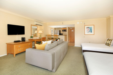 Lake House Comfy Studio at World-Famous Ilikai! Full kitchen, free Wi-Fi, and more!, , on Oahu - Honolulu in Hawaii - Lakehouse Vacation Rental - Lake Home for rent on LakeHouseVacations.com