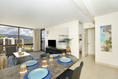 Lake House Magnificent Waikiki Mountain Views! Free Wi-Fi, Pool & More!, , on Oahu - Honolulu in Hawaii - Lakehouse Vacation Rental - Lake Home for rent on LakeHouseVacations.com