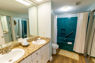 Lake House LUXURIOUS GULF FRONT 3 BEDROOM AT EMERALD HILL FREE WIFI, , on Gulf of Mexico - Santa Rosa Bay in Florida - Lakehouse Vacation Rental - Lake Home for rent on LakeHouseVacations.com