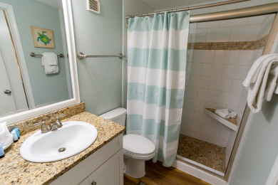 Lake House LUXURIOUS GULF FRONT 3 BEDROOM AT EMERALD HILL FREE WIFI, , on Gulf of Mexico - Santa Rosa Bay in Florida - Lakehouse Vacation Rental - Lake Home for rent on LakeHouseVacations.com
