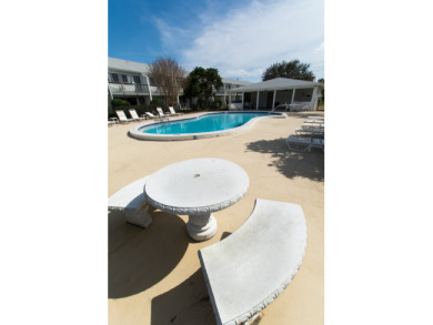 Lake House Studio ground floor the heart of Seagrove Pet considered Must Be Disclosed, , on Gulf of Mexico - Santa Rosa Bay in Florida - Lakehouse Vacation Rental - Lake Home for rent on LakeHouseVacations.com