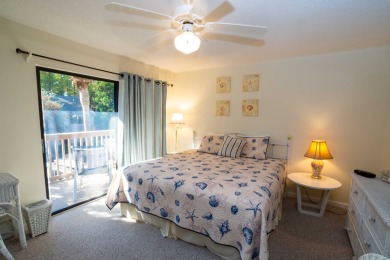 Lake House Short walk to the beautiful beaches of 30A, , on Gulf of Mexico - Santa Rosa Bay in Florida - Lakehouse Vacation Rental - Lake Home for rent on LakeHouseVacations.com