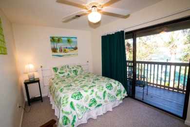 Lake House Short walk to the beautiful beaches of 30A, , on Gulf of Mexico - Santa Rosa Bay in Florida - Lakehouse Vacation Rental - Lake Home for rent on LakeHouseVacations.com