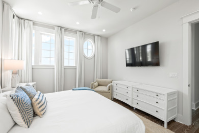 Lake House Seaside Vibes Grand 3-story with private pool, golf cart, bikes, , on Gulf of Mexico - Santa Rosa Bay in Florida - Lakehouse Vacation Rental - Lake Home for rent on LakeHouseVacations.com
