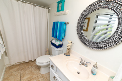 Lake House Cute & Cozy Steps the Beach, , on Gulf of Mexico - Santa Rosa Bay in Florida - Lakehouse Vacation Rental - Lake Home for rent on LakeHouseVacations.com