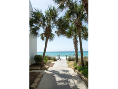 Lake House Utmost in luxury Gulf Front Townhouse design Free Wifi, , on Gulf of Mexico - Santa Rosa Bay in Florida - Lakehouse Vacation Rental - Lake Home for rent on LakeHouseVacations.com