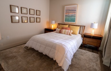 Lake House Upscale 3 bedroom 3 bath Gulf Front unit in the heart of Seagrove Beach, , on Gulf of Mexico - Santa Rosa Bay in Florida - Lakehouse Vacation Rental - Lake Home for rent on LakeHouseVacations.com