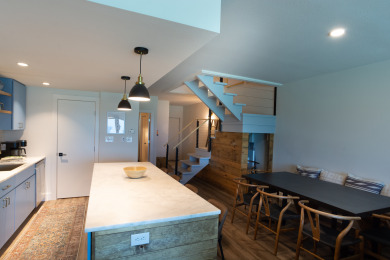 Lake House Upscale 3 bedroom 3 bath Gulf Front unit in the heart of Seagrove Beach, , on Gulf of Mexico - Santa Rosa Bay in Florida - Lakehouse Vacation Rental - Lake Home for rent on LakeHouseVacations.com