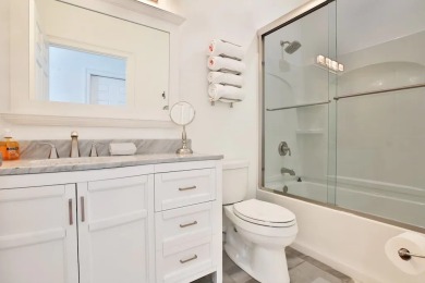 Lake House Excellent Gulf front located along a private beach dog friendly, , on Gulf of Mexico - Santa Rosa Bay in Florida - Lakehouse Vacation Rental - Lake Home for rent on LakeHouseVacations.com