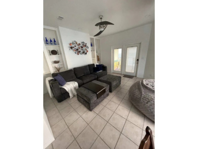 Lake House Excellent Gulf front located along a private beach dog friendly, , on Gulf of Mexico - Santa Rosa Bay in Florida - Lakehouse Vacation Rental - Lake Home for rent on LakeHouseVacations.com