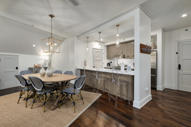 Lake House Blue Oak - Luxury Penthouse Shop In The Heart of Rosemary Beach, , on Gulf of Mexico - Rosemary Beach in Florida - Lakehouse Vacation Rental - Lake Home for rent on LakeHouseVacations.com
