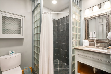 Lake House Villa Rose - Pet Friendly, Bikes & Only 1 Minute to the Beach!!, , on Gulf of Mexico - Rosemary Beach in Florida - Lakehouse Vacation Rental - Lake Home for rent on LakeHouseVacations.com
