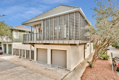 Lake House Brighton Carriage House - Pet Friendly Home - Steps from the Beach & Pool, , on Gulf of Mexico - Rosemary Beach in Florida - Lakehouse Vacation Rental - Lake Home for rent on LakeHouseVacations.com