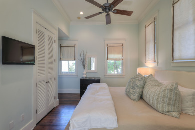 Lake House PTO Cottage - 3 Bedroom Next to the Sky Pool and Fitness Center in Rosemary!!, , on Gulf of Mexico - Rosemary Beach in Florida - Lakehouse Vacation Rental - Lake Home for rent on LakeHouseVacations.com