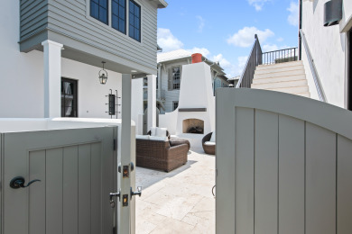 Lake House Oasis Cottage & Carriage House-Luxurious, Breathtaking Gulf Front in Rosemary, , on Gulf of Mexico - Rosemary Beach in Florida - Lakehouse Vacation Rental - Lake Home for rent on LakeHouseVacations.com
